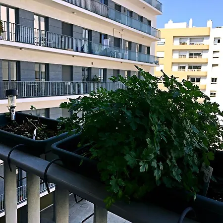 E7 Oriente Apartment Lisbon